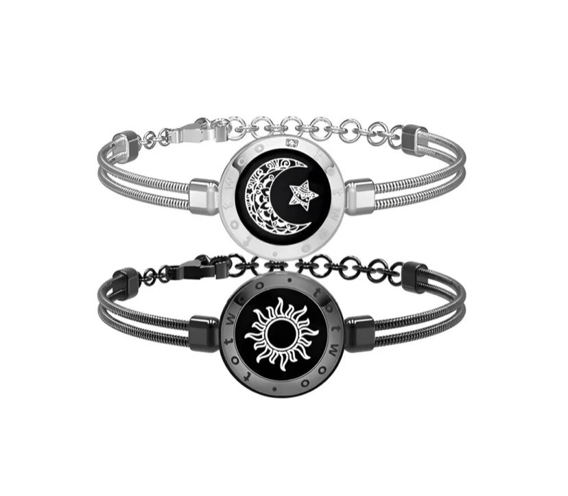 Pair of Velove Bracelets – stay connected anywhere in the world